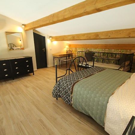 Loft Lou Pitchoun Vila Saint-Étienne-du-Grès Exterior foto